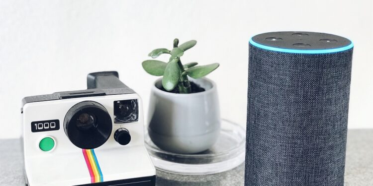 5 Tech Accessories You Need In Your Life