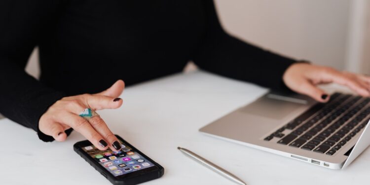 Things to Consider Before You Choose A Phone Plan